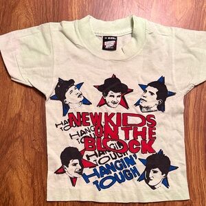 Vintage 1990s Kids Graphic Tee - New Kids on the Block - Light Green